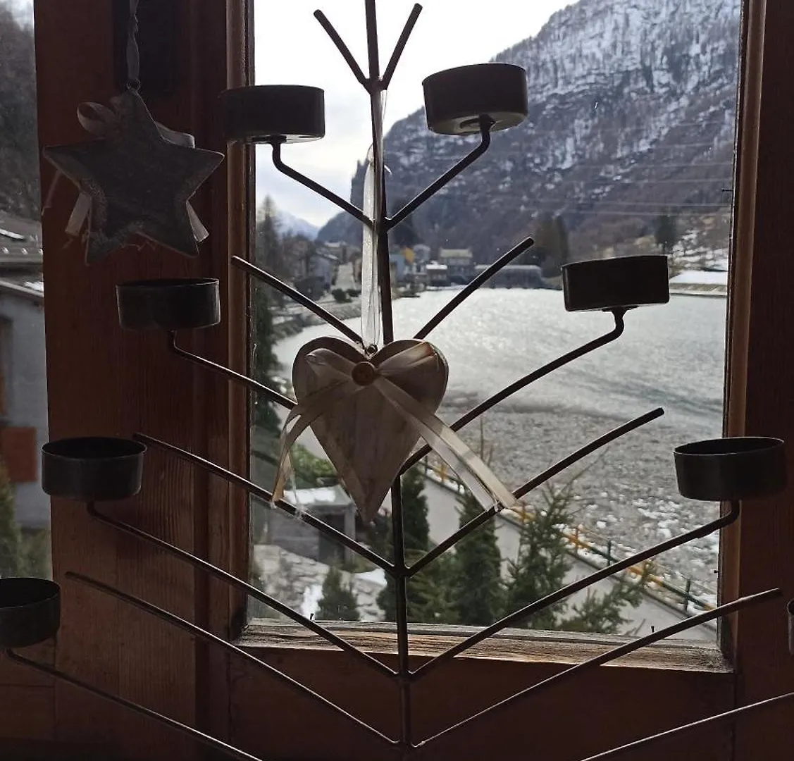 Mansarda Vista Lago A Campodolcino Apartment